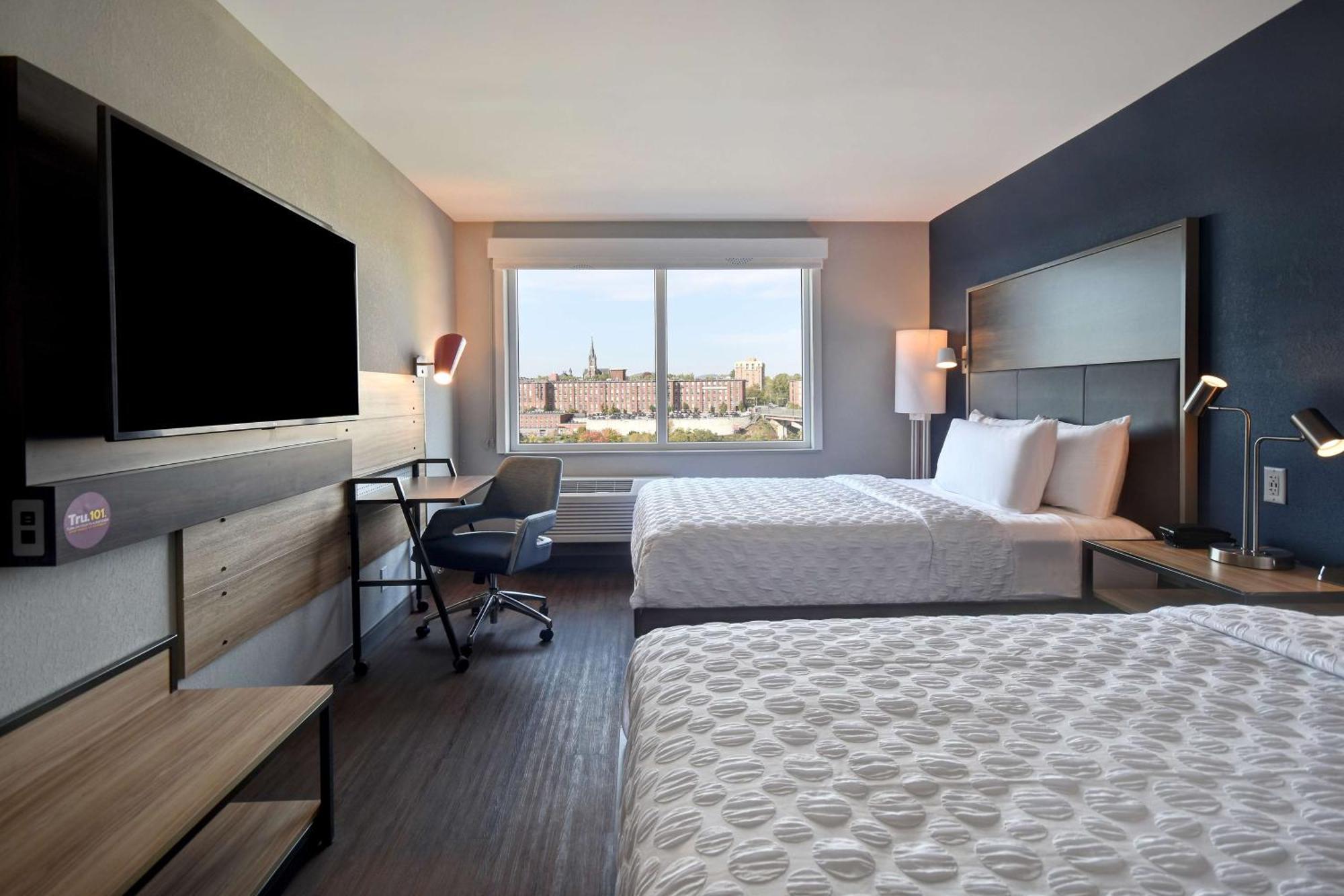 Tru By Hilton Manchester Downtown Екстер'єр фото