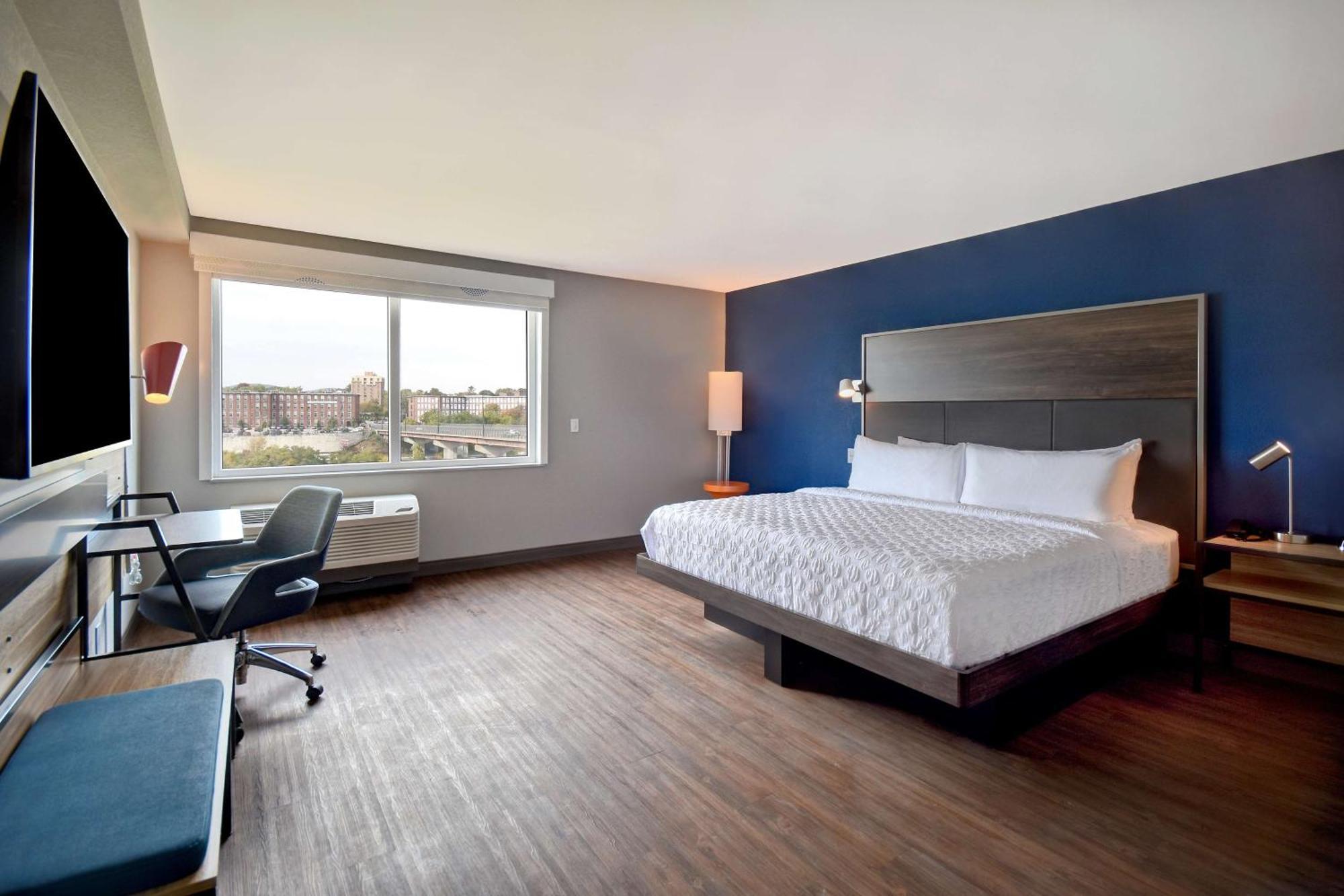Tru By Hilton Manchester Downtown Екстер'єр фото